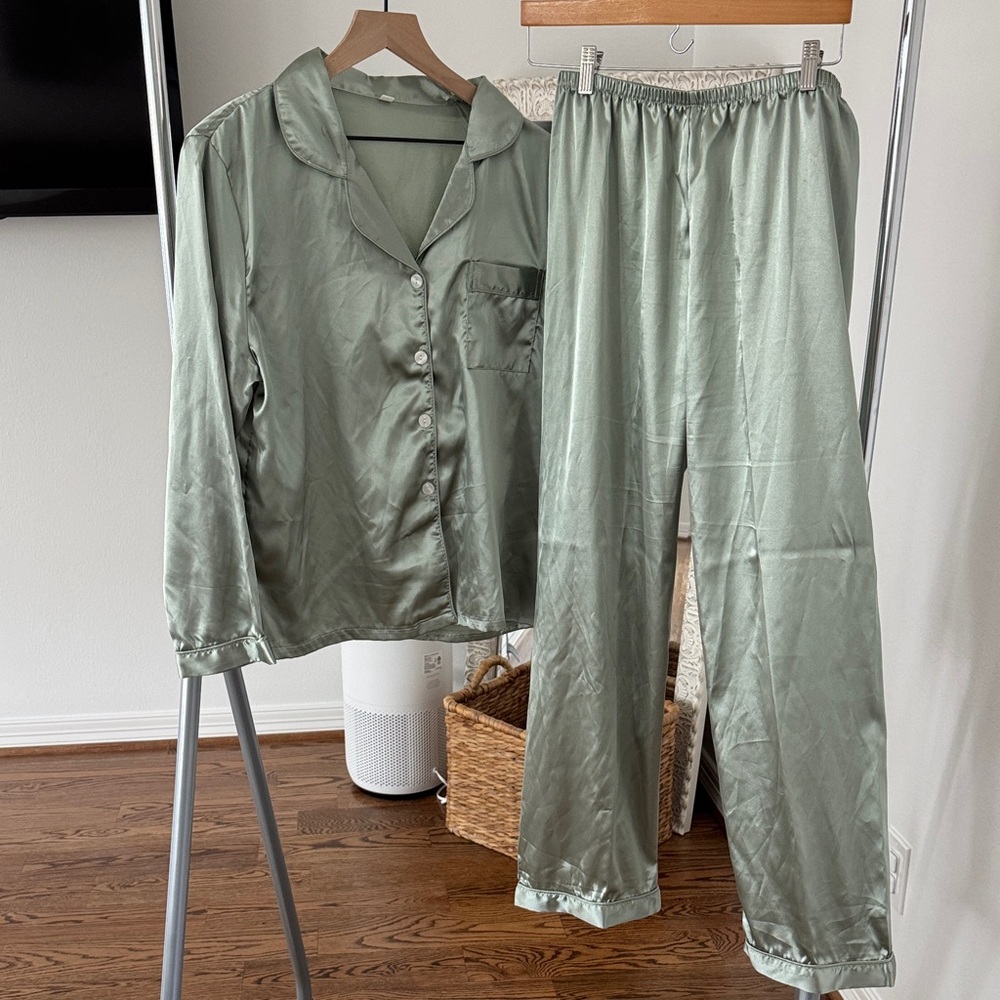 Satin like Pajama Set in Sage Green